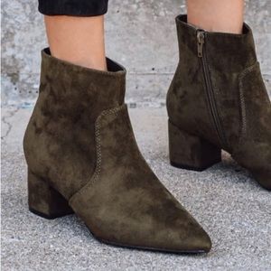 Faux Suede Olive Green Pointed Lulus Women’s Ankle Booties (7)